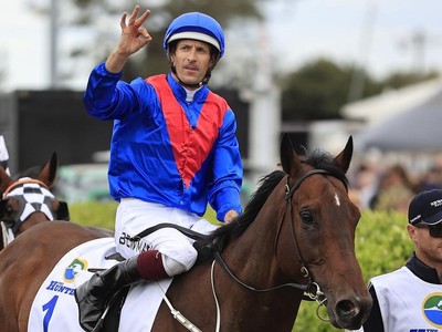 Bowman's Running towards Everest glory with best chance yet Image 1